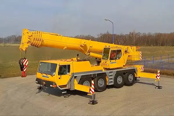 Liebherr LTM 1080